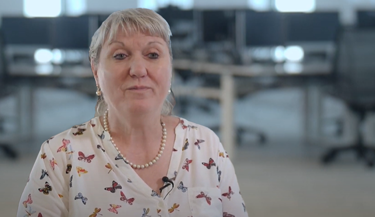Visuel de Marion qui travaille dans le CRC de Marseille