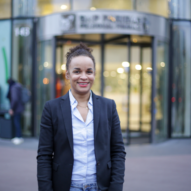 Photo de Wonje Bytha, responsable diversité et inclusion chez BNP Paribas Personal Finance
