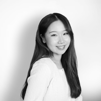 Interview “Inside Out” : Kadelina Fang, Communication Officer & Actress in the new TV show Kitchen Hustle